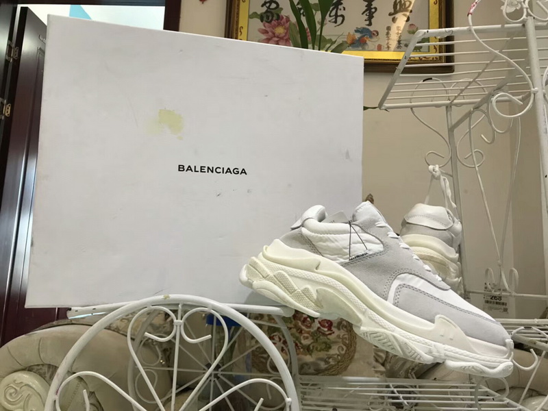 Authentic Balenciaga 17FW Tripe-S 10